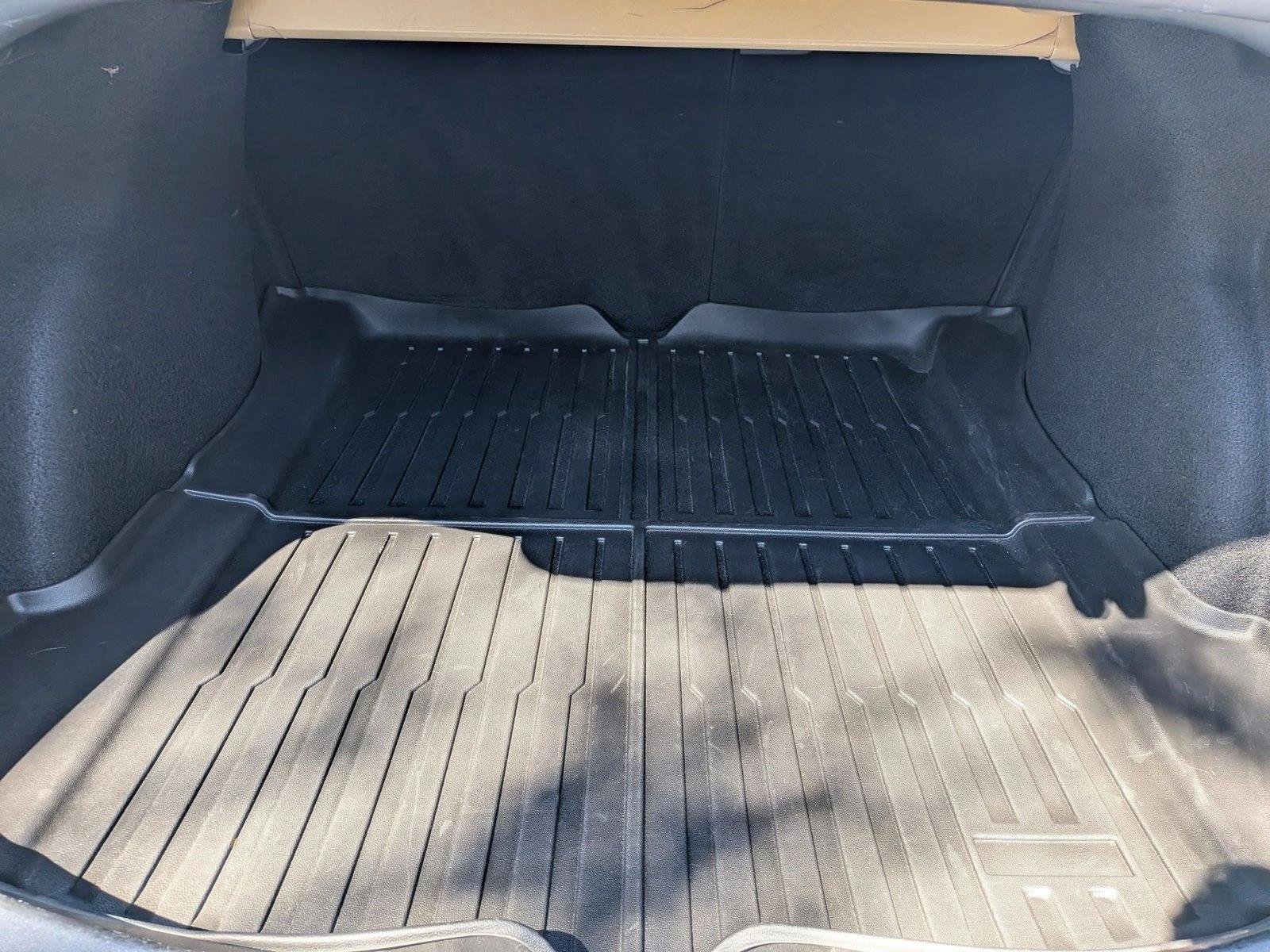 Used 2022 Silver/Gray Tesla Performance image 6
