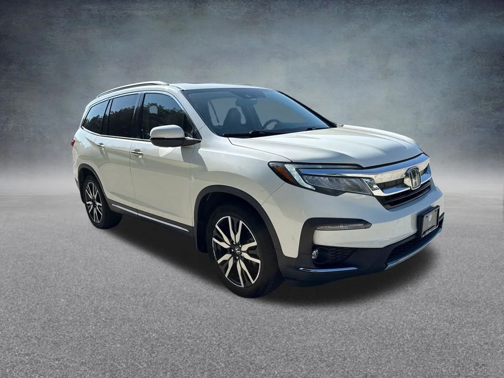 Used 2019  Honda Touring image 7