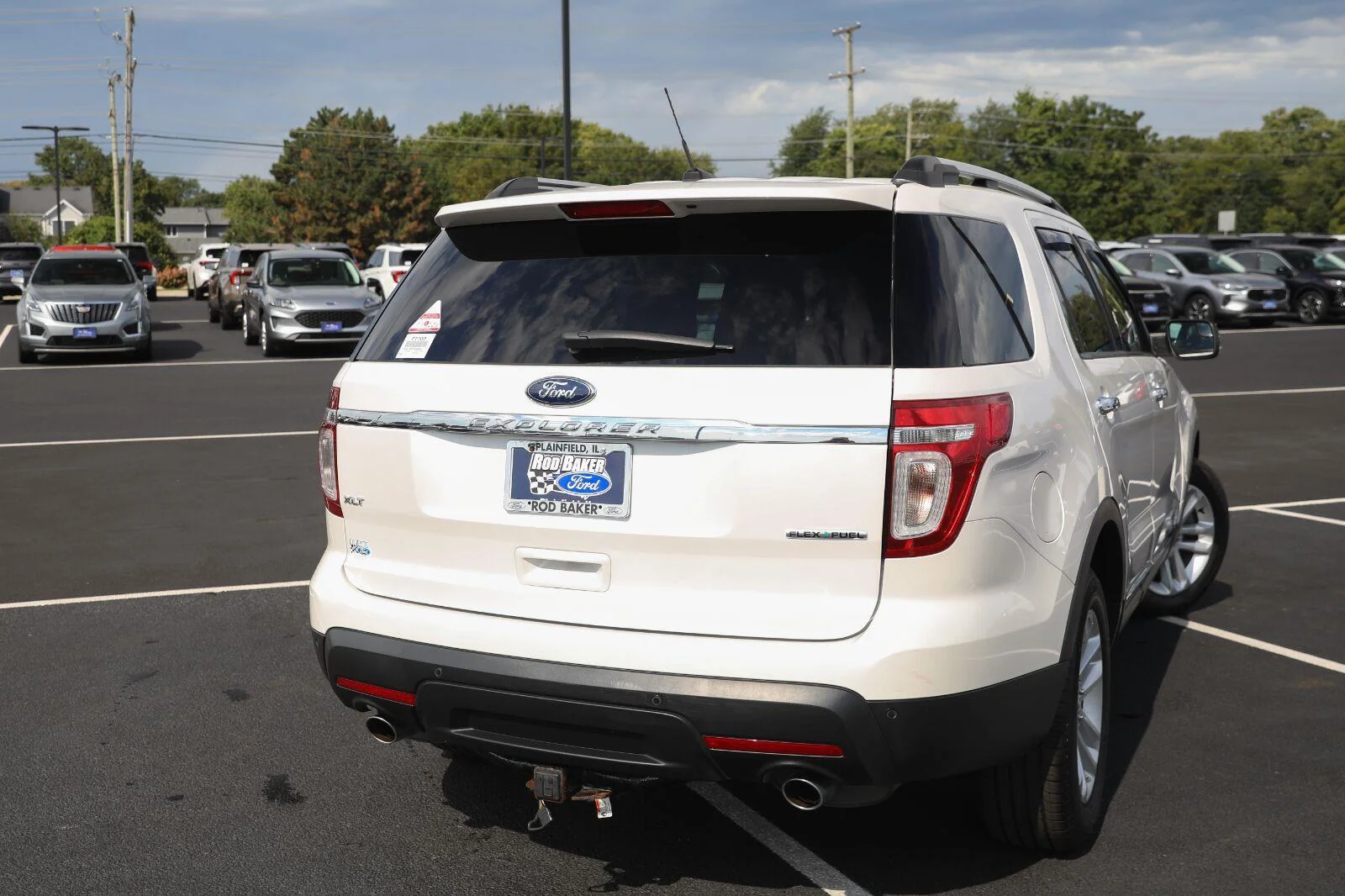 Used 2013 White Platinum Metallic Tri-Coat Ford XLT image 13
