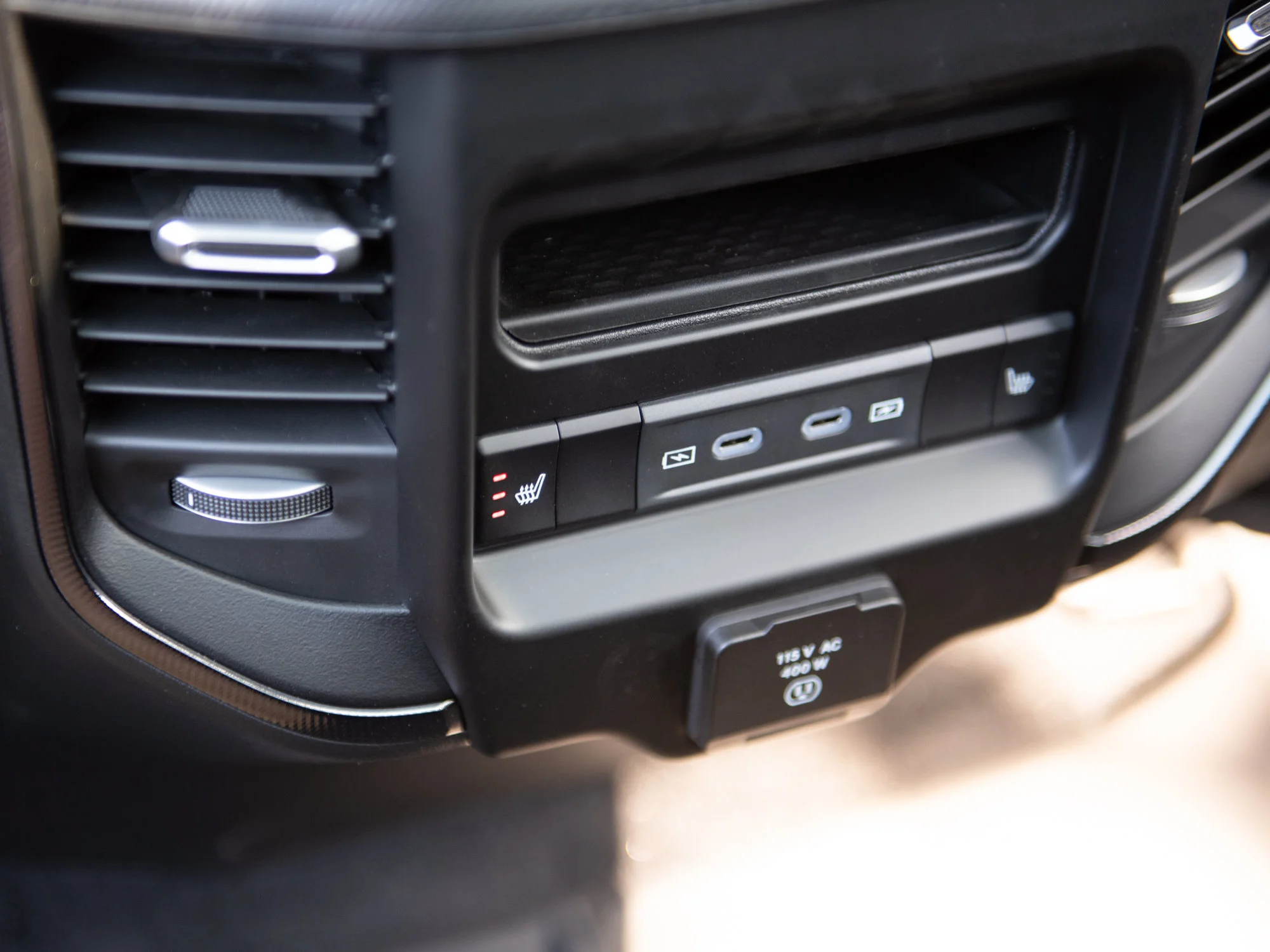 New 2026 Black RAM Rebel* Crew Cab 4x4, 33 Inch A/T Tires, Pano Sunroof, Passenger Screen image 27