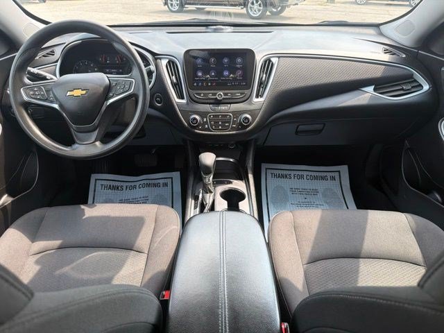 Used 2024 Sterling Gray Metallic Chevrolet LT image 25