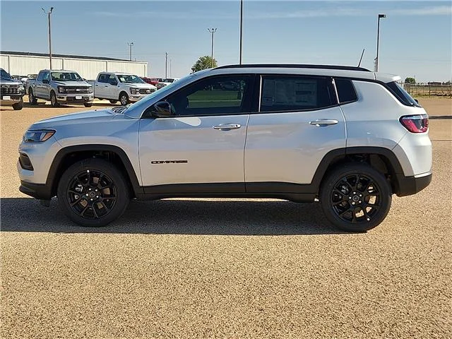 New 2026 PSE Silver Zyni Jeep LATITUDE ALTITUDE 4X4 image 2
