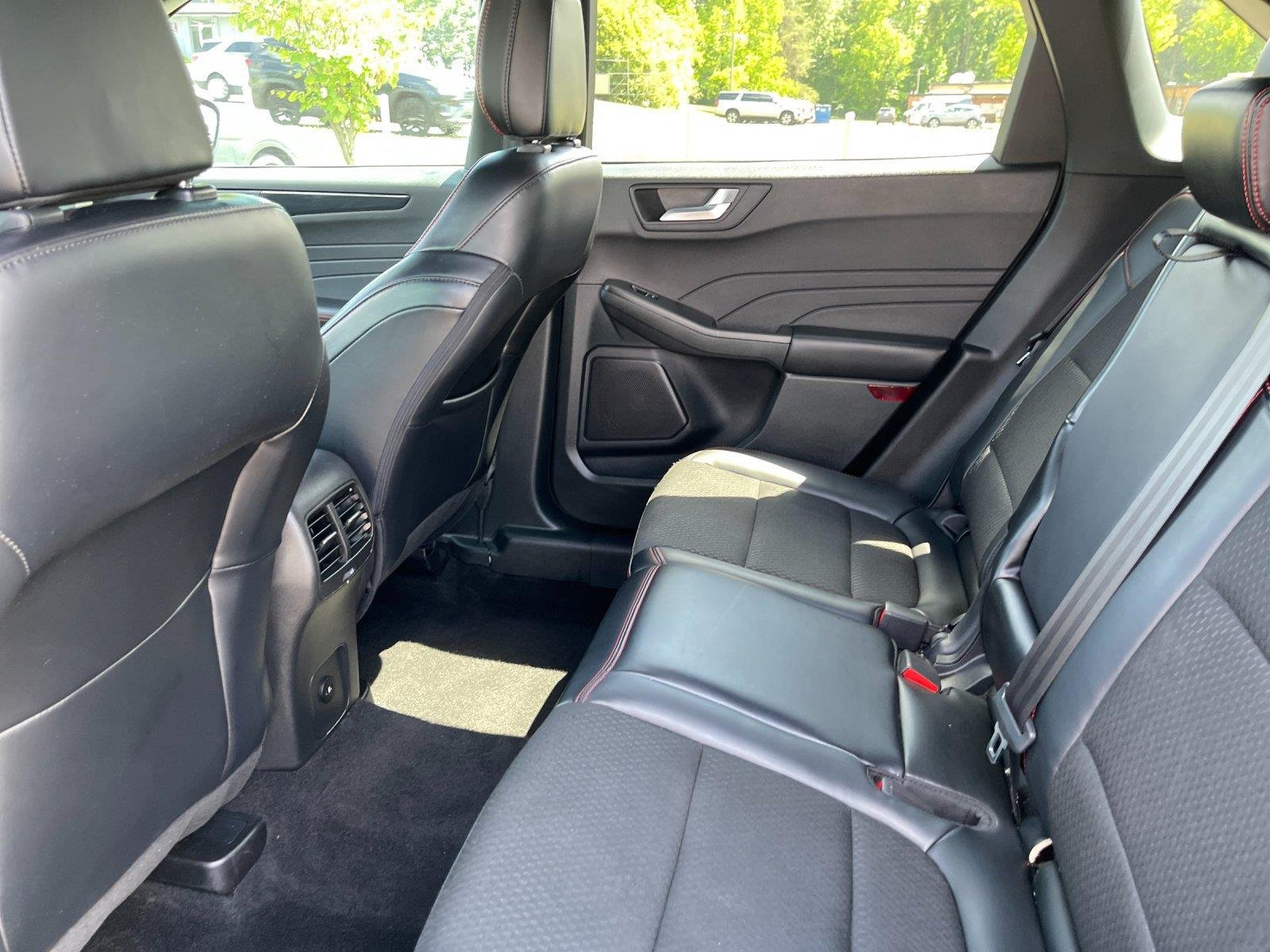 Used 2025 Carbonized Gray Ford ST-Line Select image 32