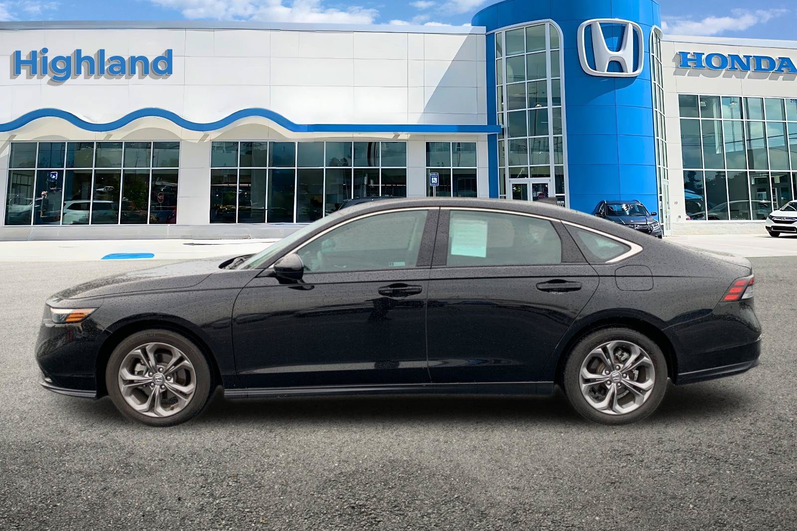 Certified Used 2024 Black Honda EX image 2