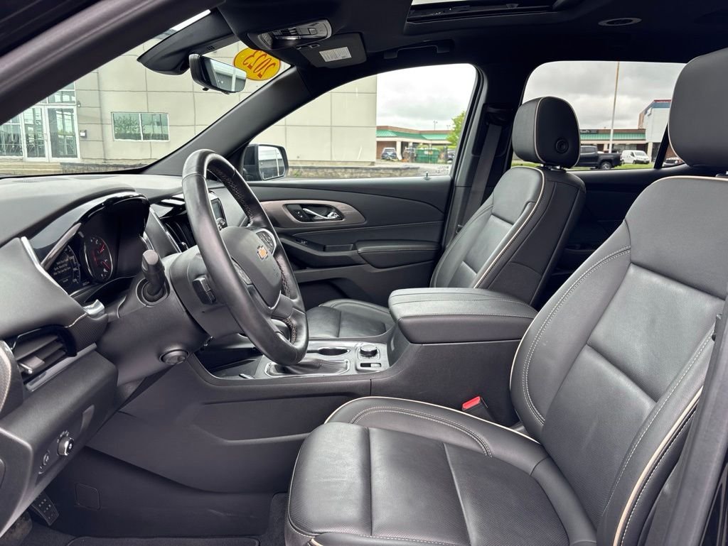 Used 2023 Black Chevrolet Premier image 38
