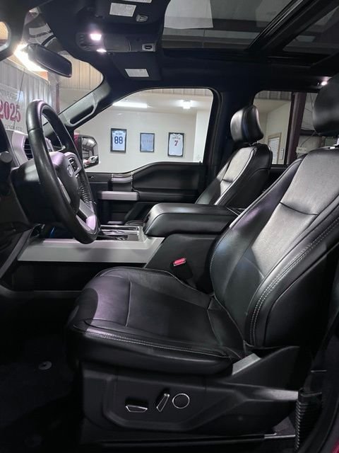Used 2017 Red Ford Lariat image 12