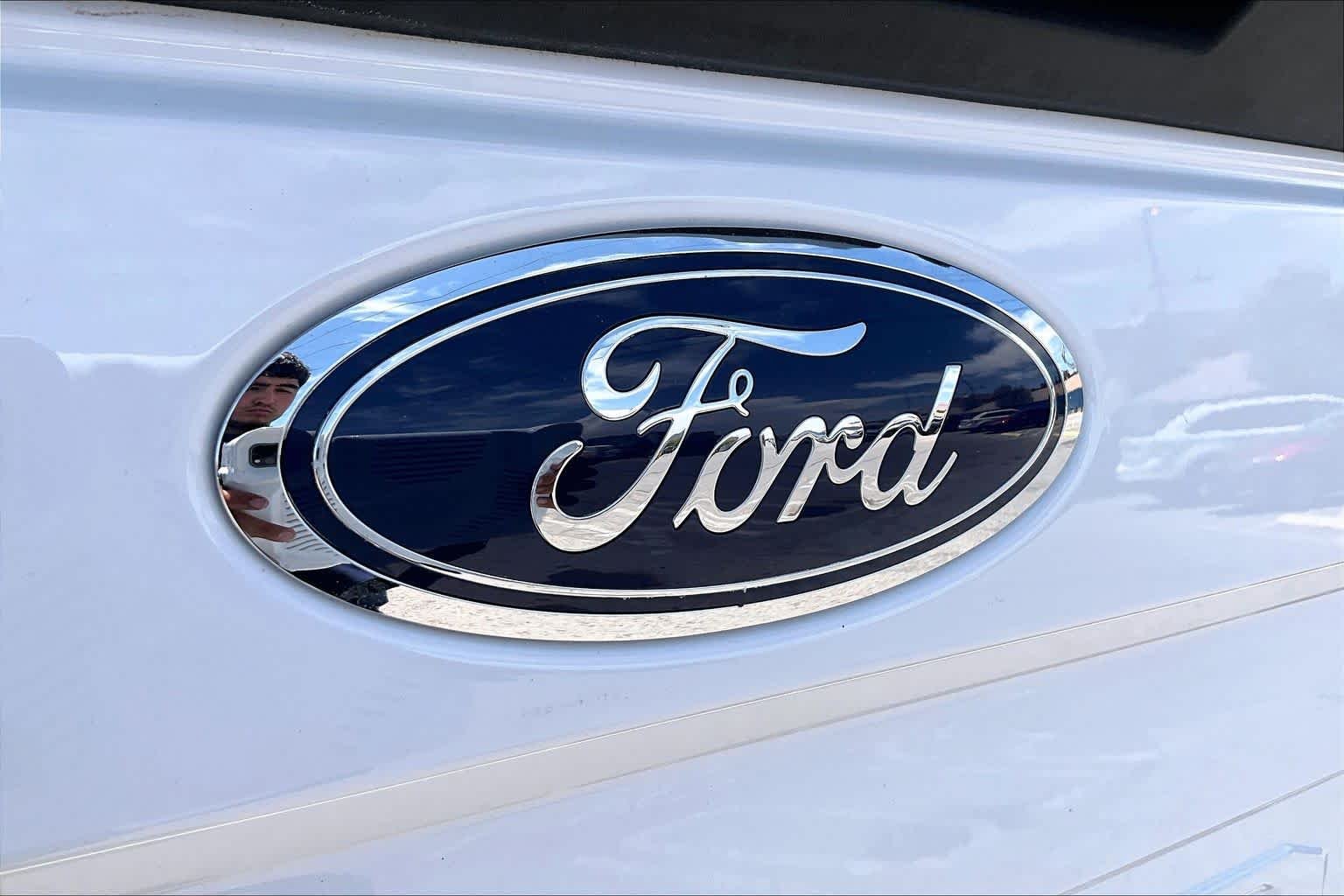 Certified Used 2020 Oxford White Ford XL image 29