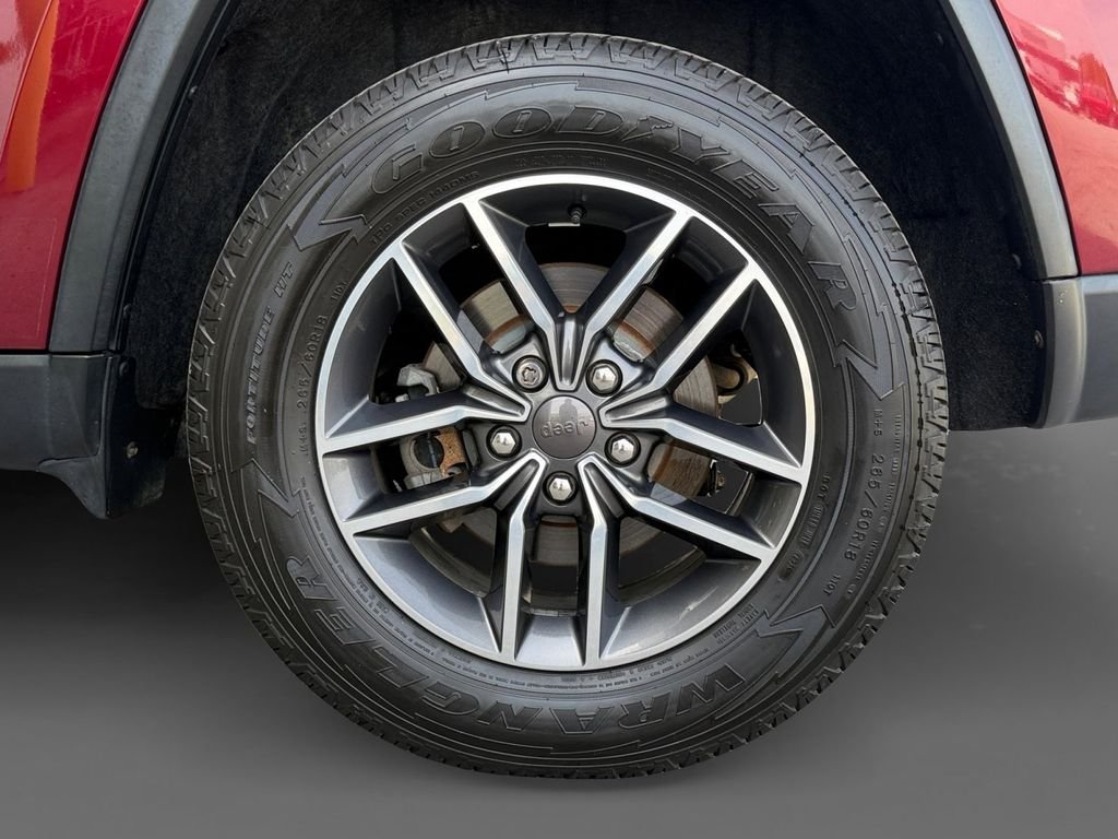 Used 2019 Red Jeep Limited image 10