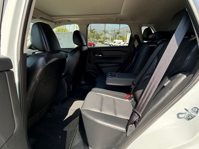 New 2026 Everest White Pearl TriCoat Nissan Dark Armor™ image 33