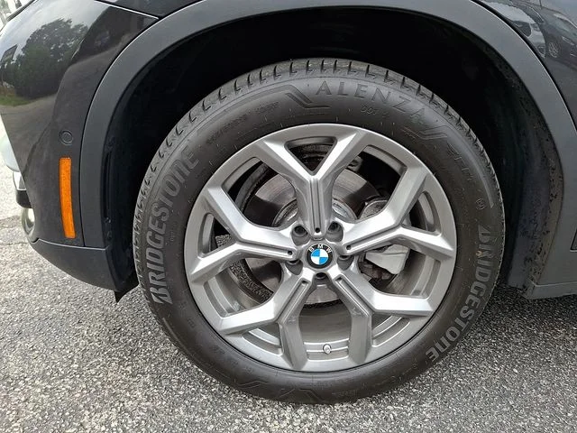 Used 2021 Gray BMW xDrive30i image 28