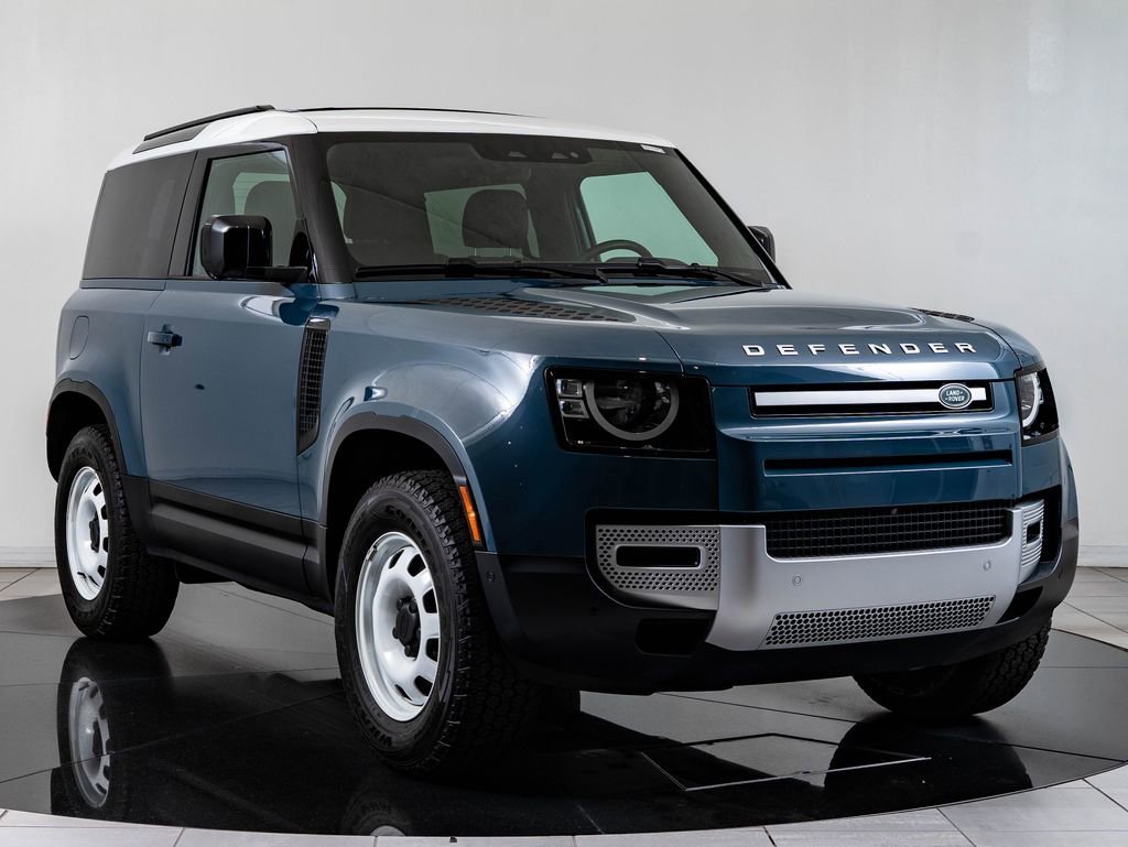 Used 2023 Tasman Blue Metallic Land Rover S image 12