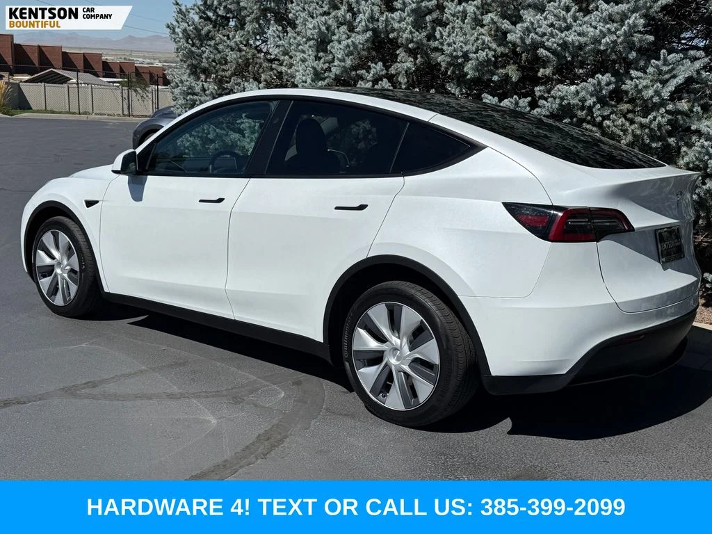 Used 2023 White Tesla Long Range image 5