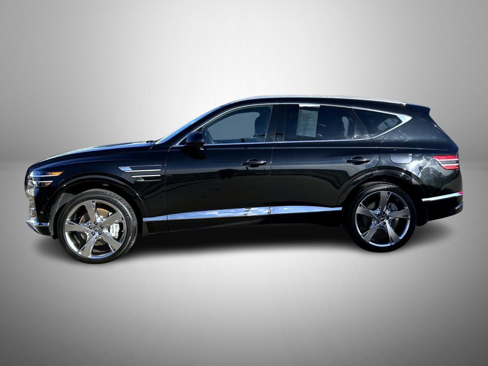 Used 2023 Black Genesis 3.5T image 8