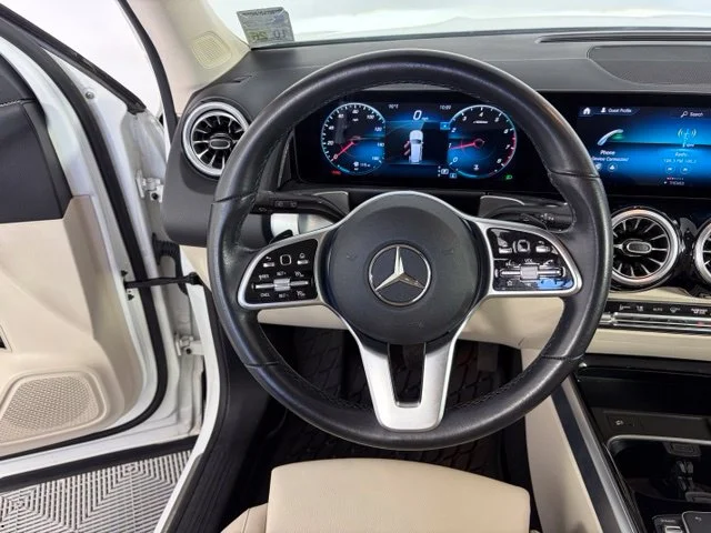 Used 2022  Mercedes-Benz GLB 250 image 37
