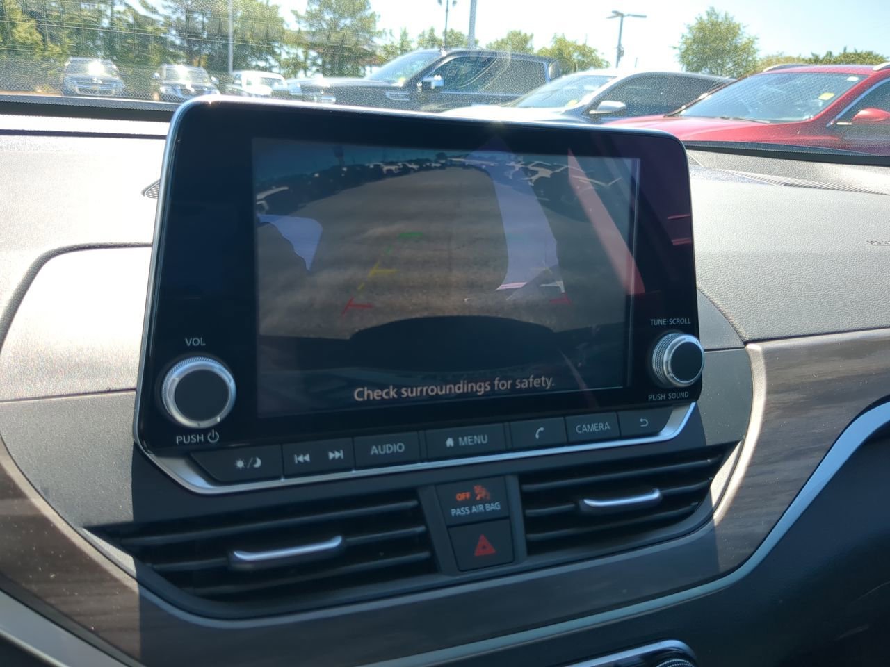2025 Nissan Altima SV - Photo 17
