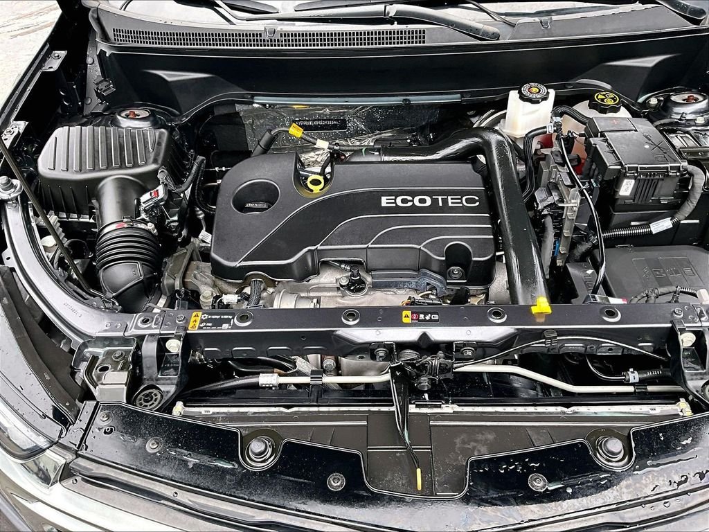 Used 2022 Gray Chevrolet RS image 31