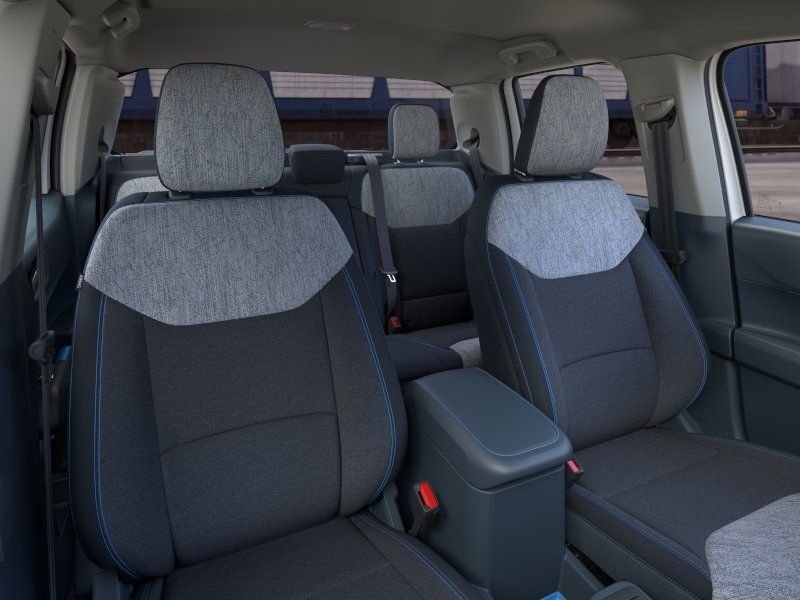 New 2026 Oxford White Ford XLT image 34