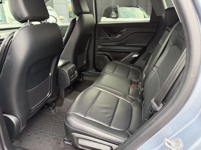 Used 2022 Blue Metallic Lincoln Standard image 9