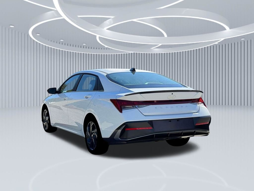 New 2026 White Hyundai SEL Sport Premium image 24