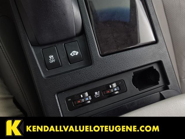 Used 2015 Gray Lexus 450h image 16