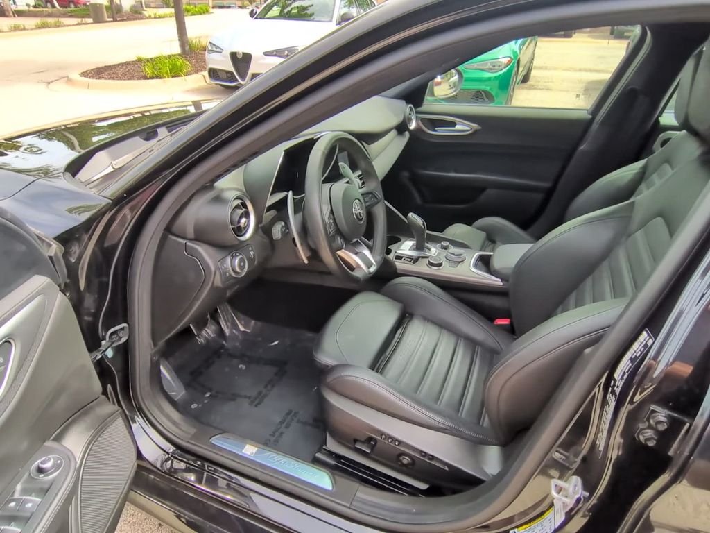 Used 2024 Black Alfa Romeo Veloce image 25
