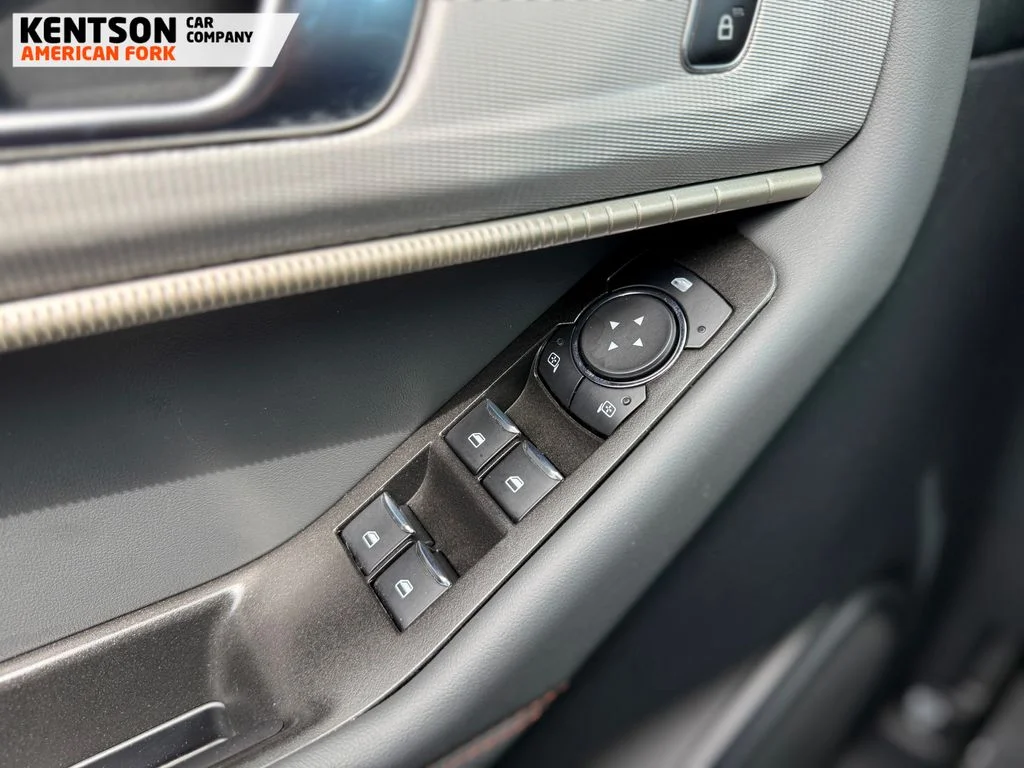 Used 2025 Gray Ford Active image 17