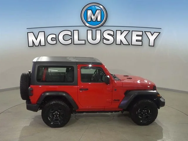 Used 2025 Red Jeep Sport image 19