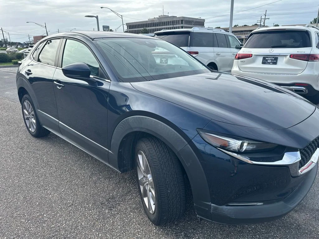 Used 2020 Blue Mazda Select image 6