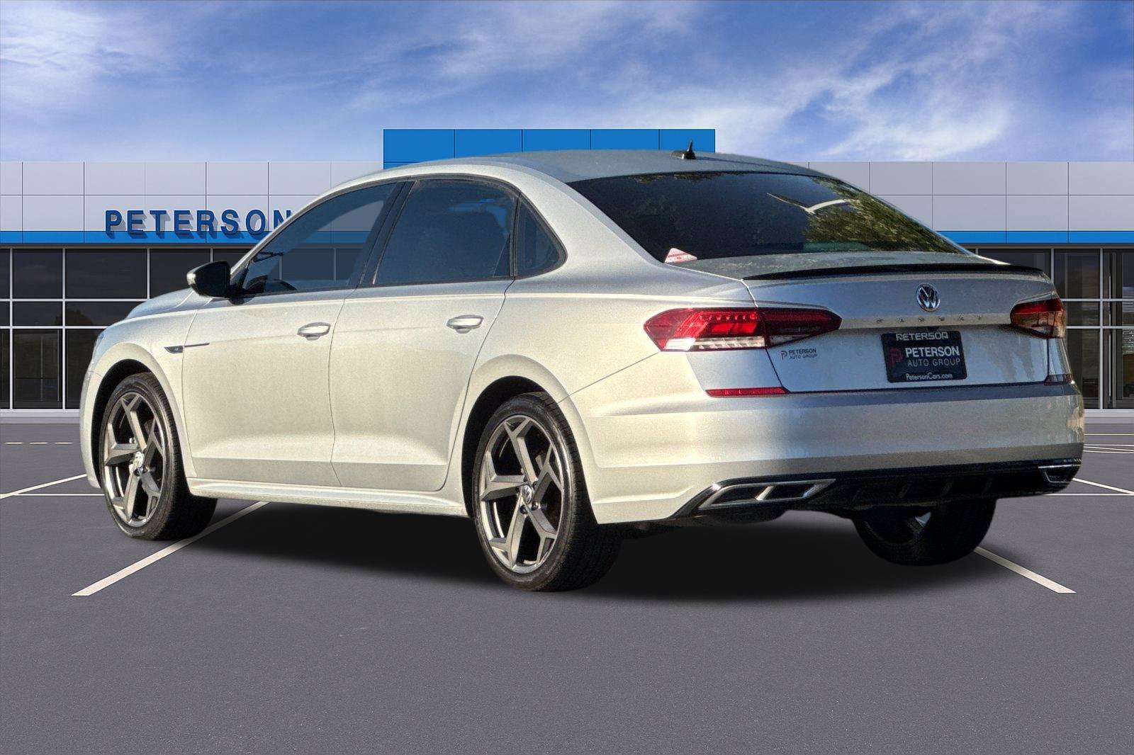 Used 2021 Silver Volkswagen 2.0T R-Line image 6