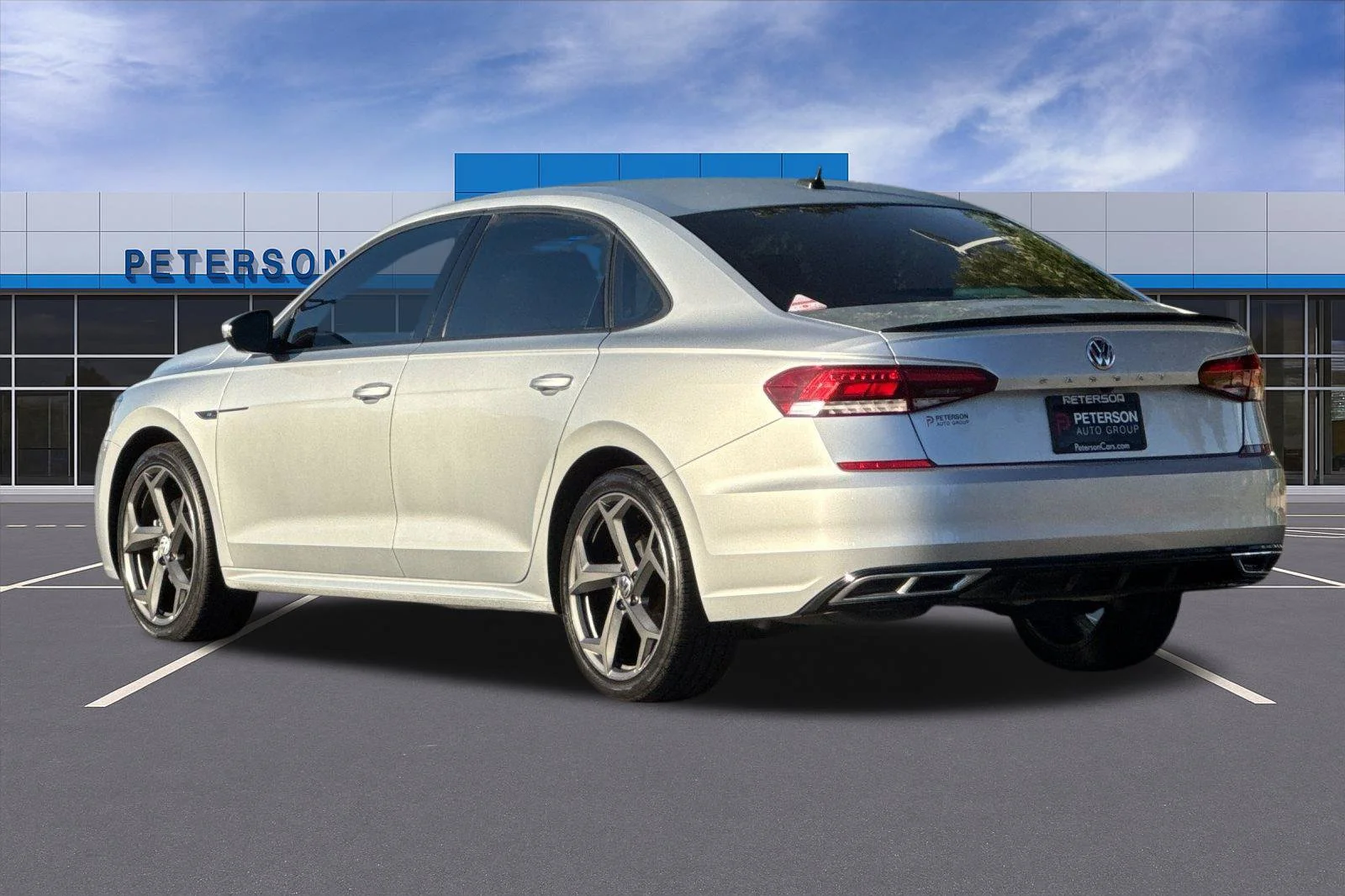Used 2021 Silver Volkswagen 2.0T R-Line image 6