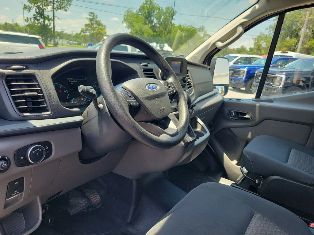 Used 2024 White Ford Base image 18
