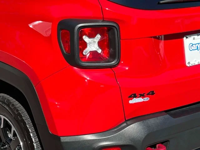 Certified Used 2023 Colorado Red Jeep Trailhawk image 10