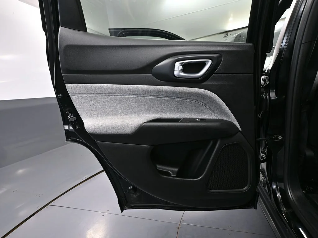 2024 Jeep Compass Latitude - Photo 37