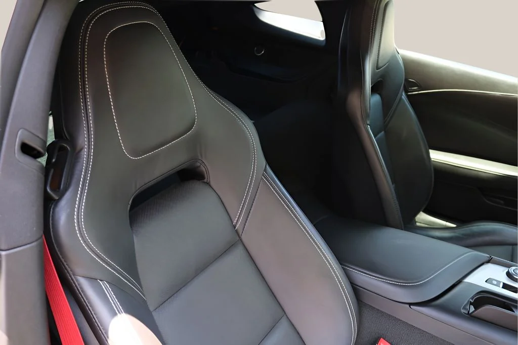Used 2019 Black Chevrolet Stingray image 16