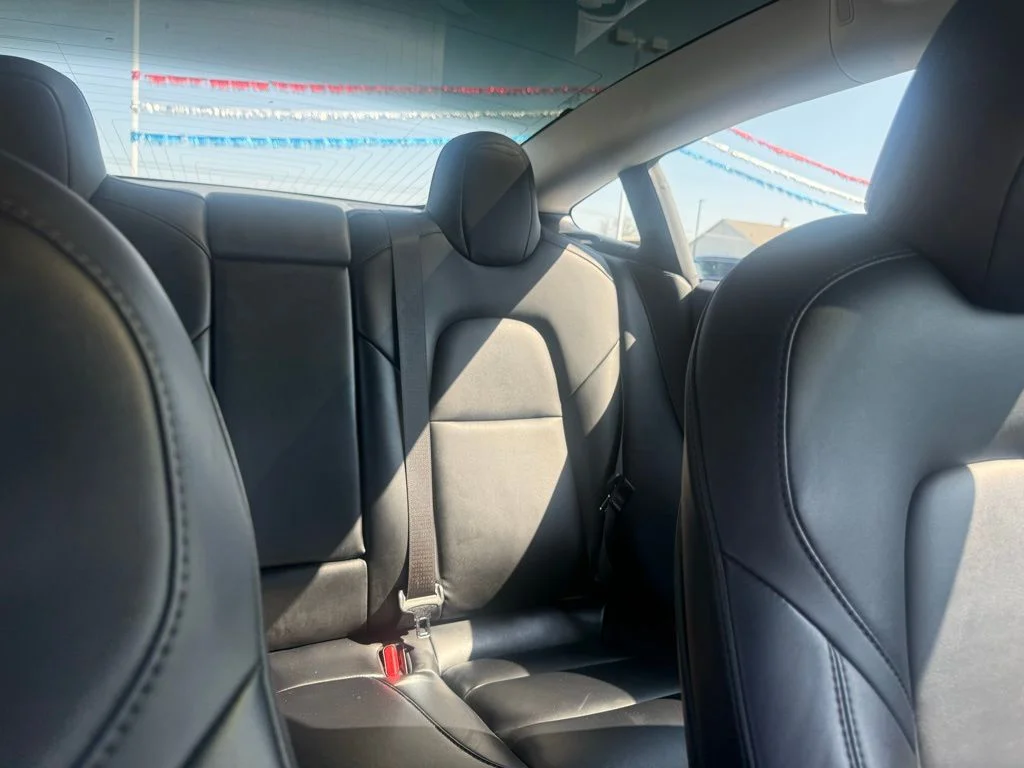 Used 2020 White Tesla Long Range image 53