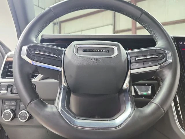 Used 2025 White GMC Denali image 25