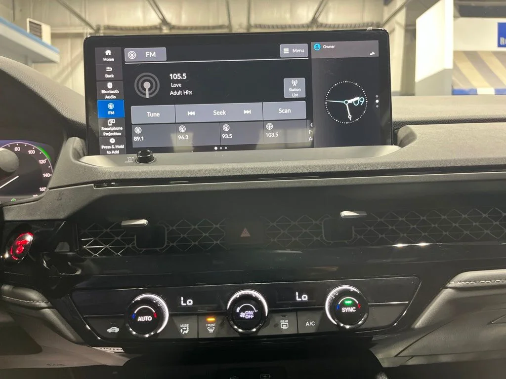 2023 Honda Accord Hybrid Sport - Photo 24