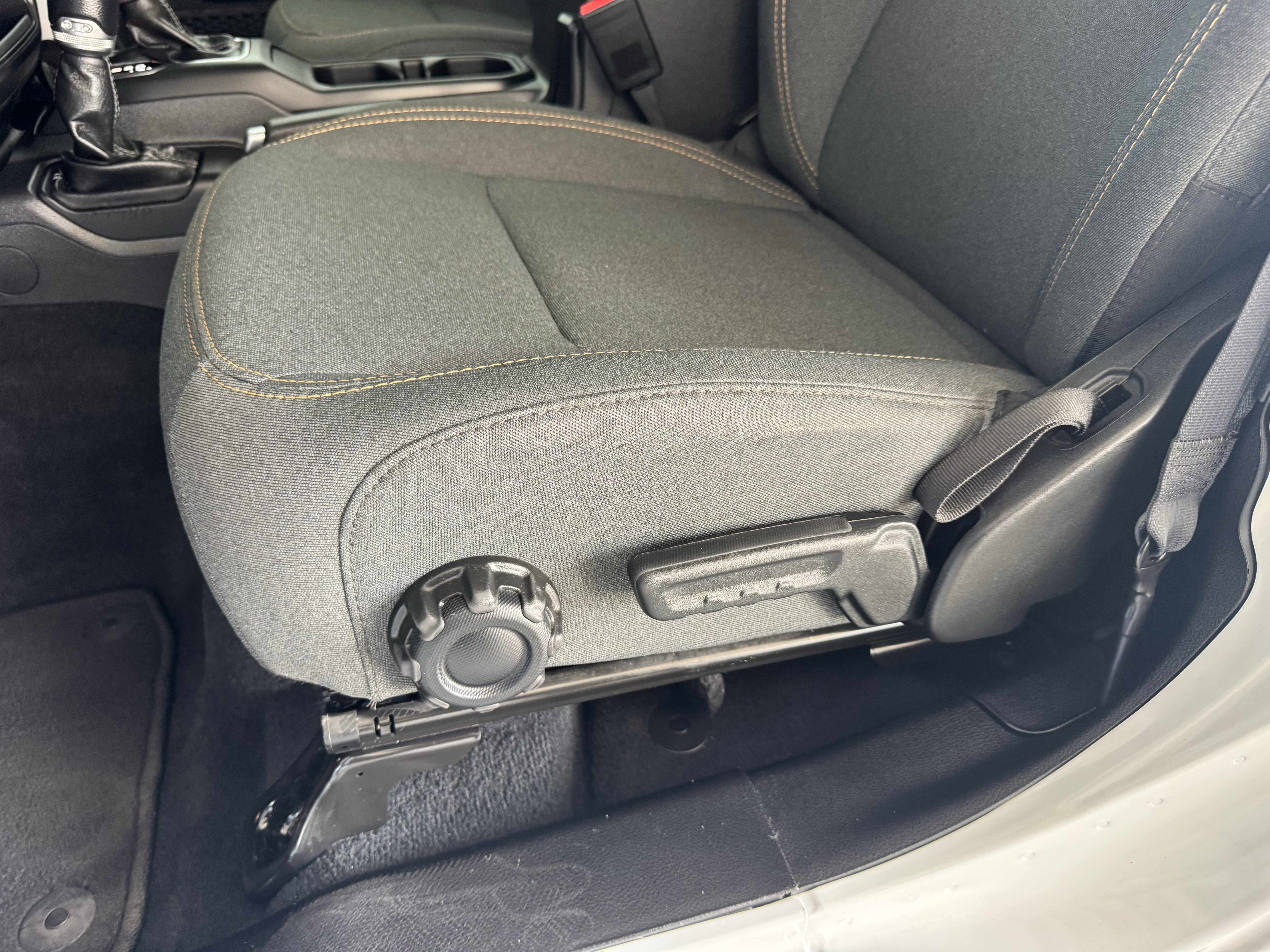 2024 Jeep Wrangler 4-Door Sport S - Photo 13