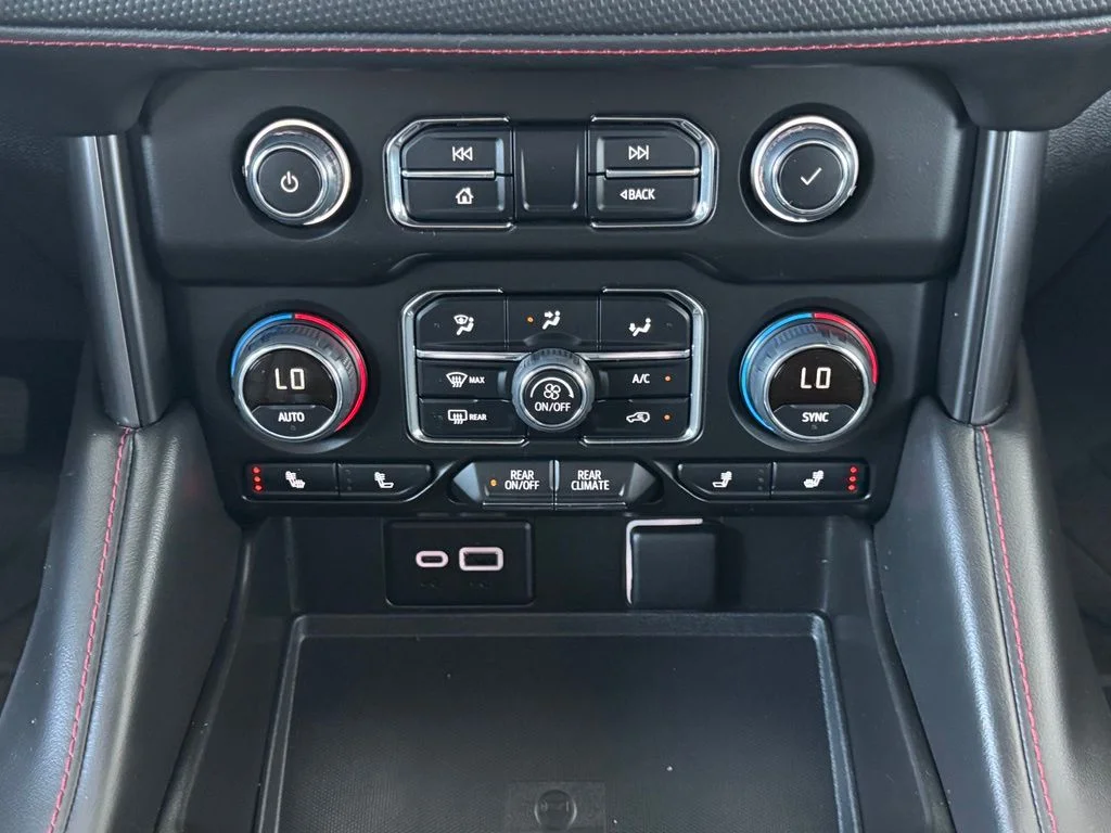 Used 2024 White Chevrolet RST image 33
