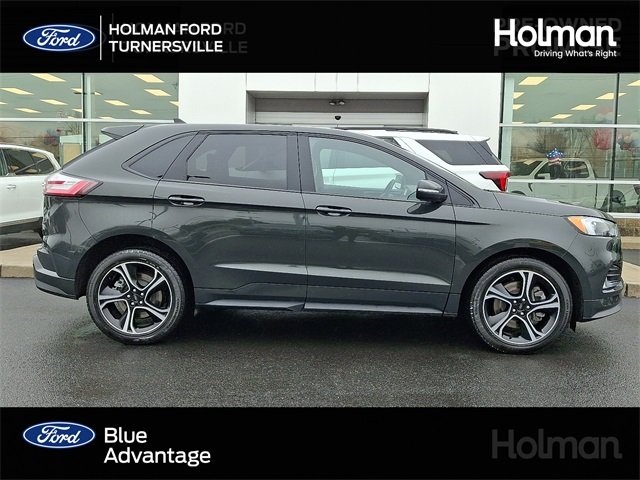 2022 Ford Edge ST