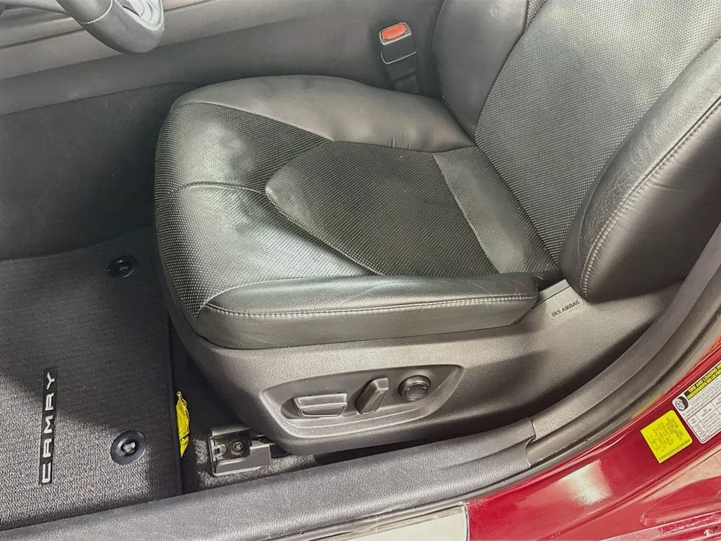 Used 2022 Ruby Flare Pearl Toyota Hybrid XLE image 19