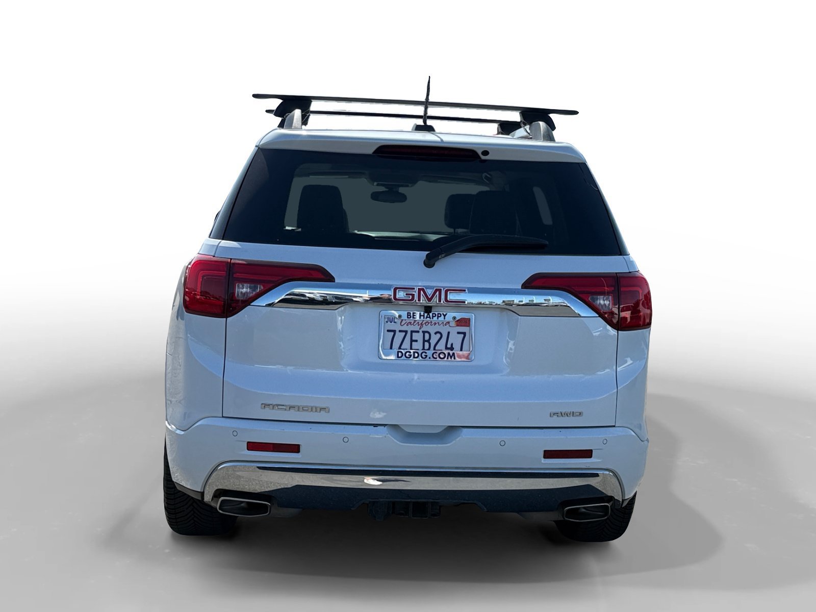 Used 2017 White Frost GMC Denali image 4