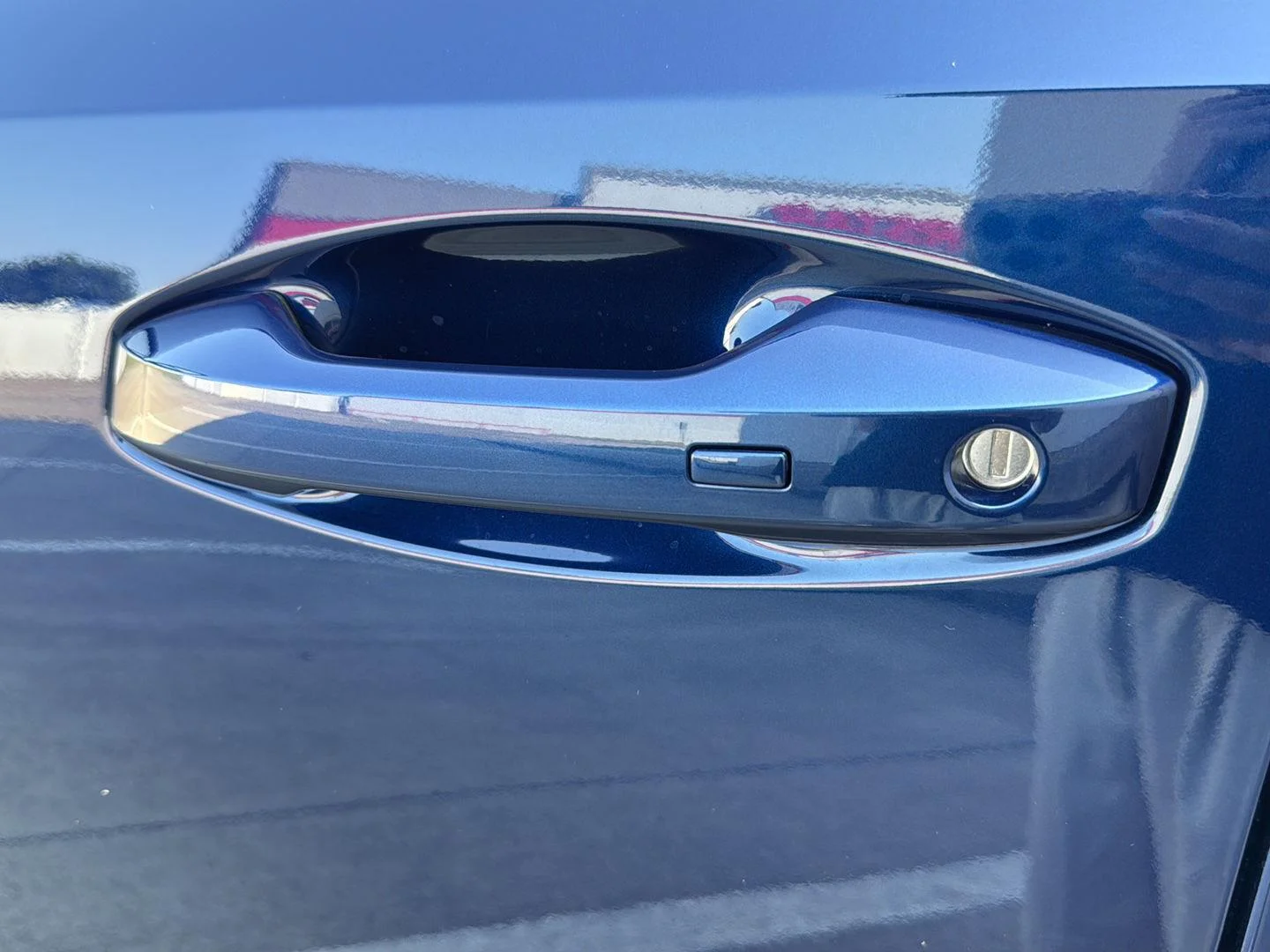 New 2027 Deep Blue Pearl Nissan SV image 16