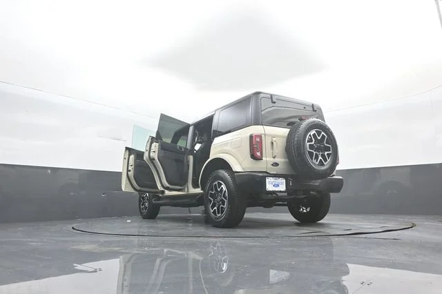 Certified Used 2025 Desert Sand Ford Outer Banks image 45