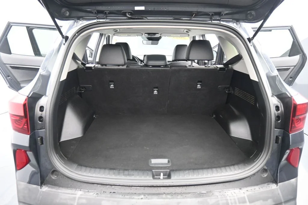 Used 2021 Gray Kia S image 28