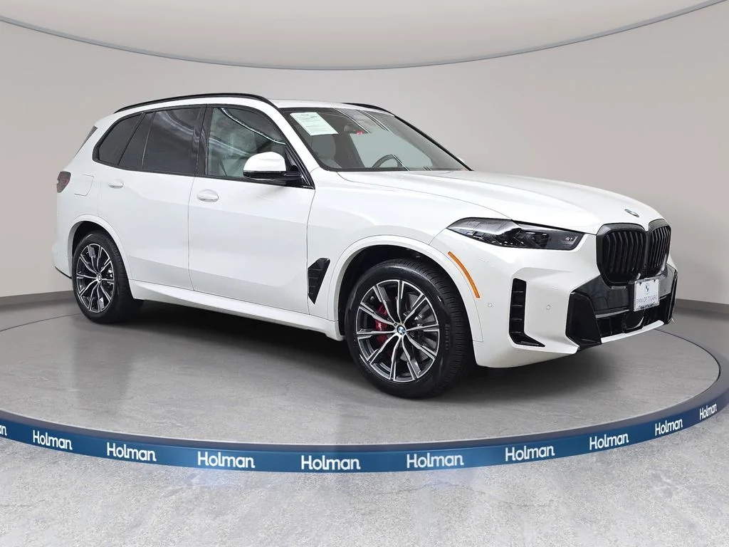 Used 2026 Alpine White BMW xDrive40i image 4
