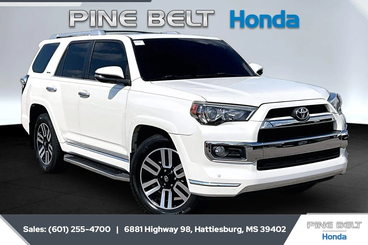 Used 2018 Blizzard Pearl Toyota Limited image 1