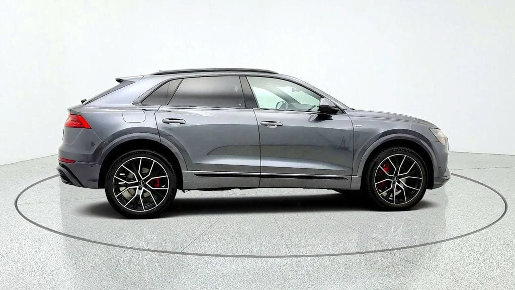 Used 2021 Daytona Gray Pearl Effect Audi Prestige 55 TFSI quattro image 4