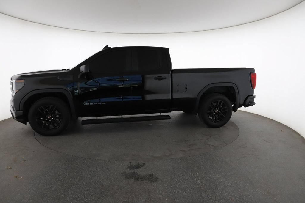 Used 2024 Onyx Black GMC Pro image 7