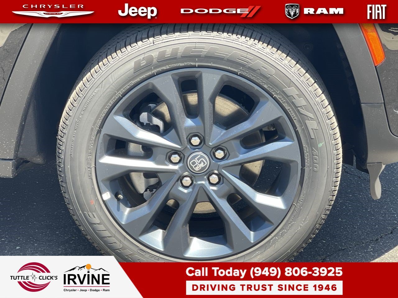 New 2026 Diamond Black Crystal Pearl-Coat Exterior Paint Jeep 85th Anniversary Edition image 10